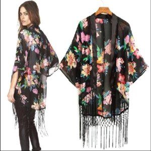 Black Floral Short Kimono